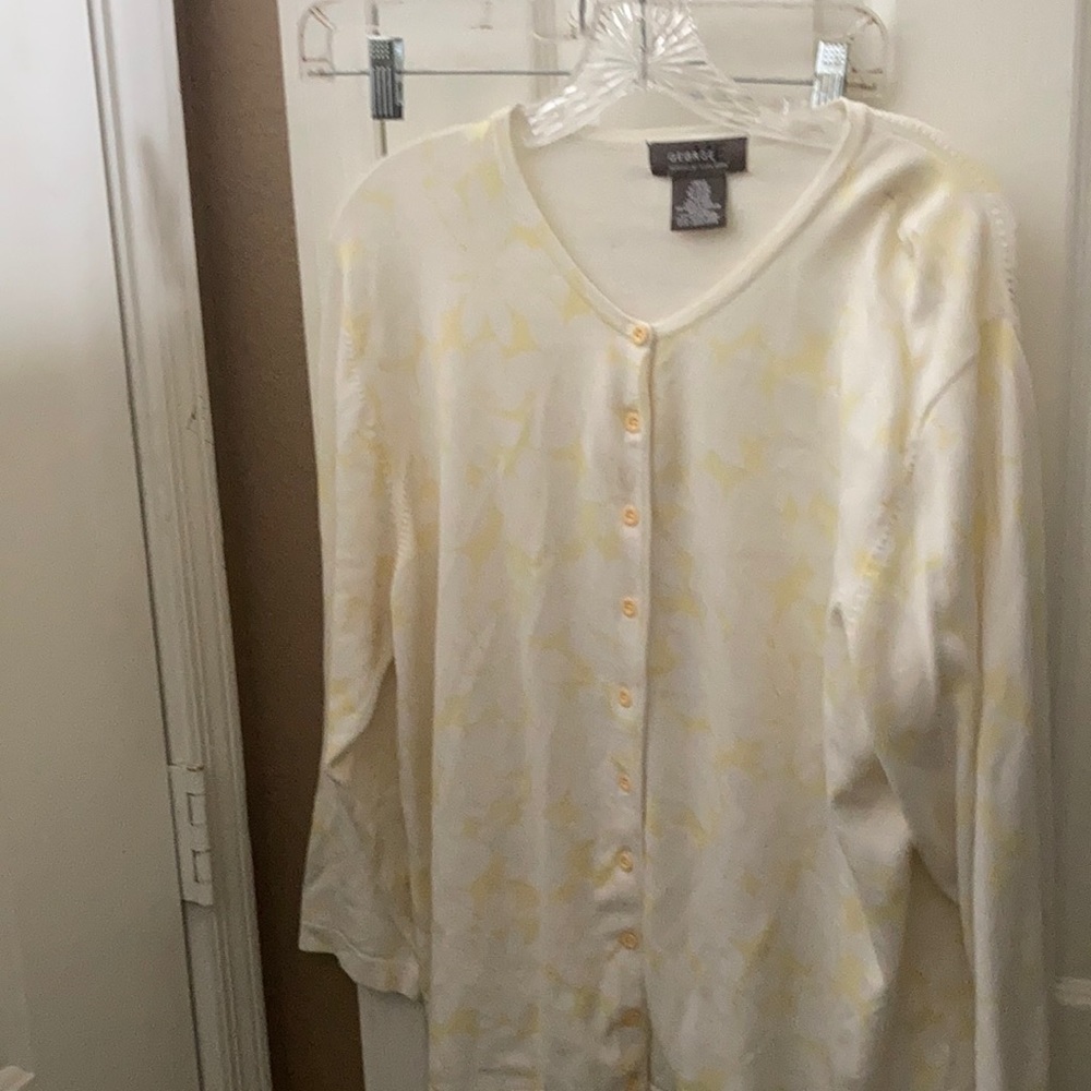 FINAL MARKDOWN Ladies George cardigan xl